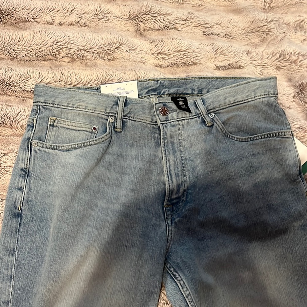 H&M Slim Fit